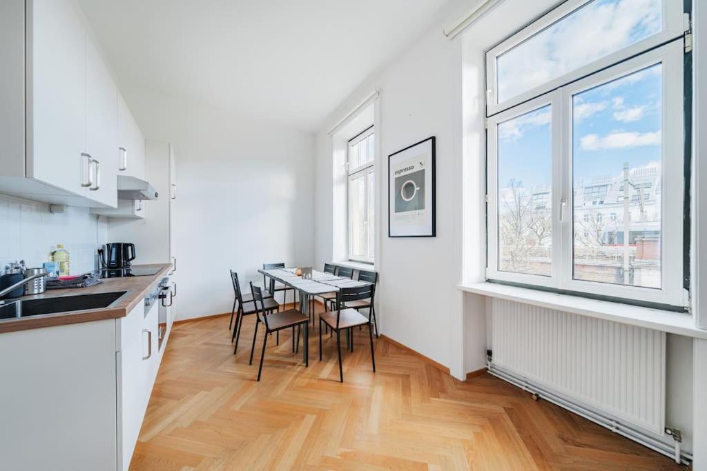 City Chic #11 Wien Eksteriør billede